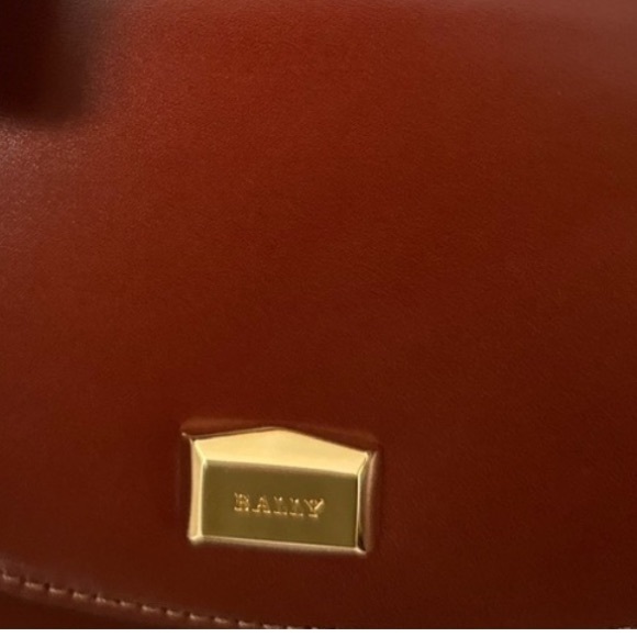 Bally NEW vintage leather satchel / top handle bag new with Bally strap - Picture 11 of 11